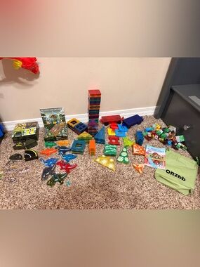 Kids Mangnetic Tiles and Blocks Lot